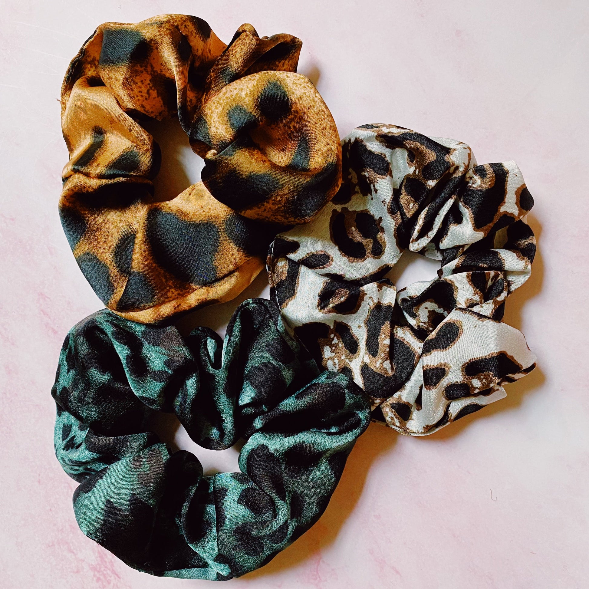 Leopard Satin Scrunch Set Of 3-1