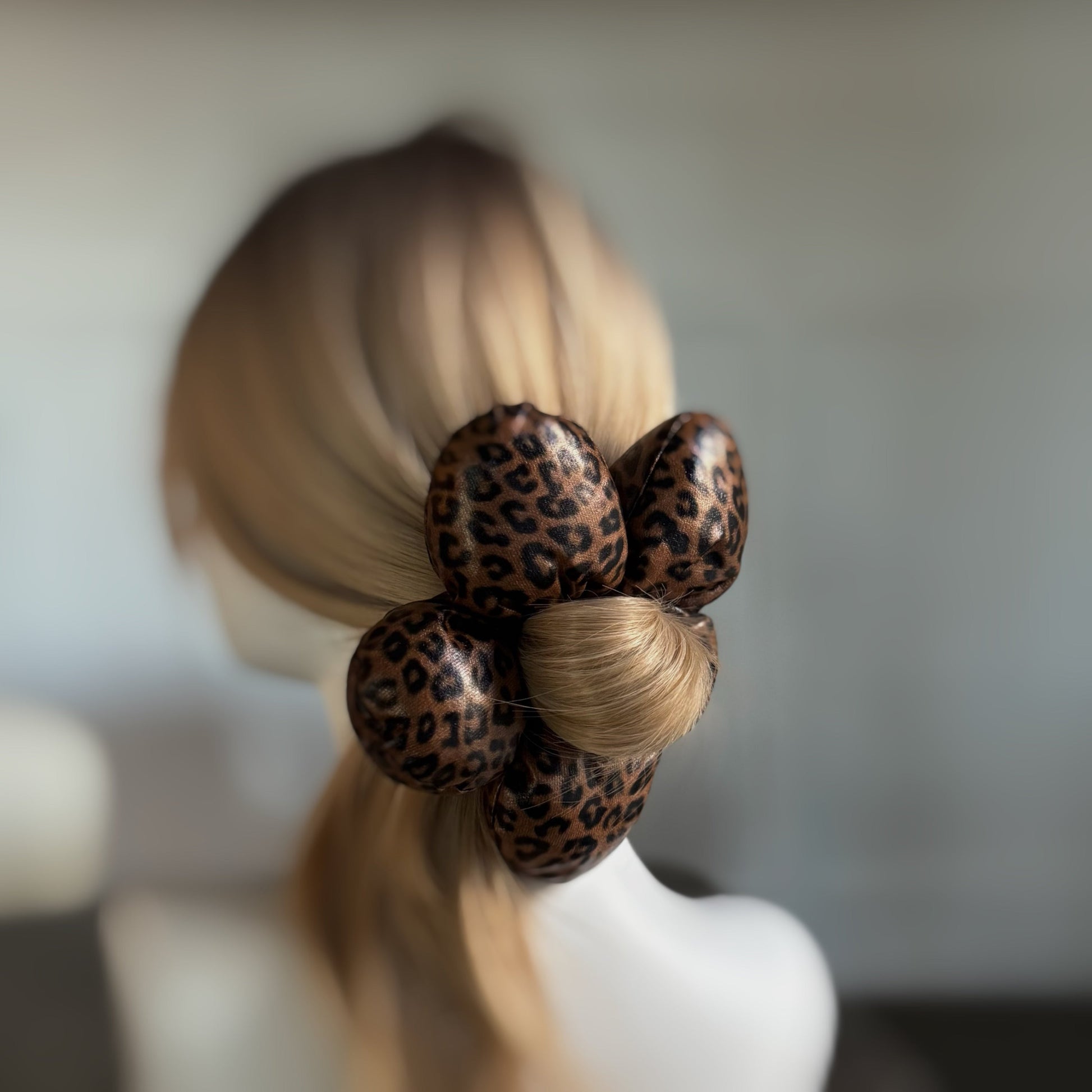 Big Flower Hair Scrunch-1