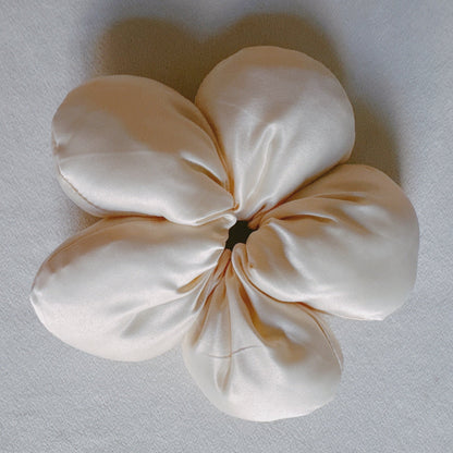 Big Flower Hair Scrunch-4